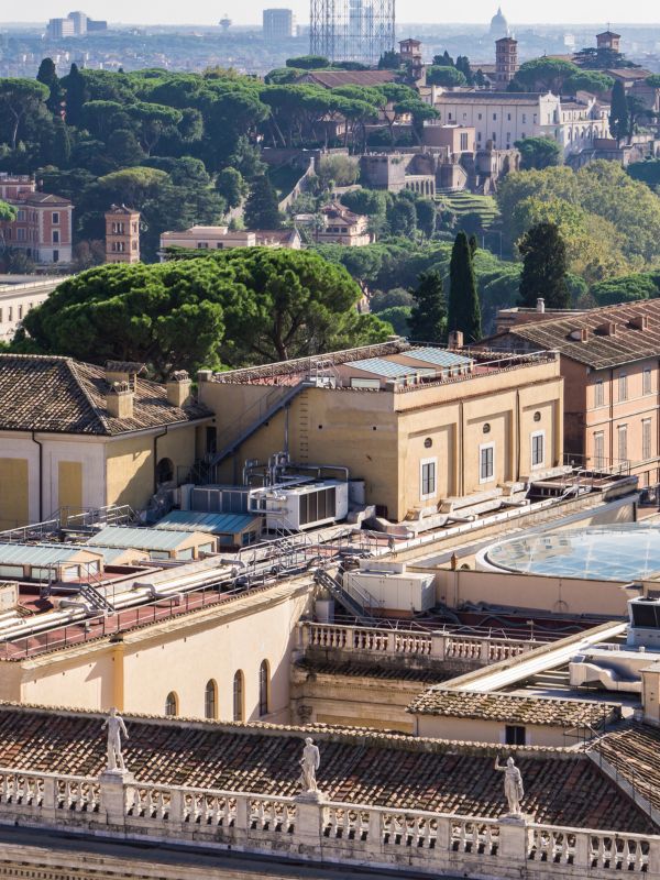 Romantic Rome: Exploring Aventine Hill by Vespa Sidecar