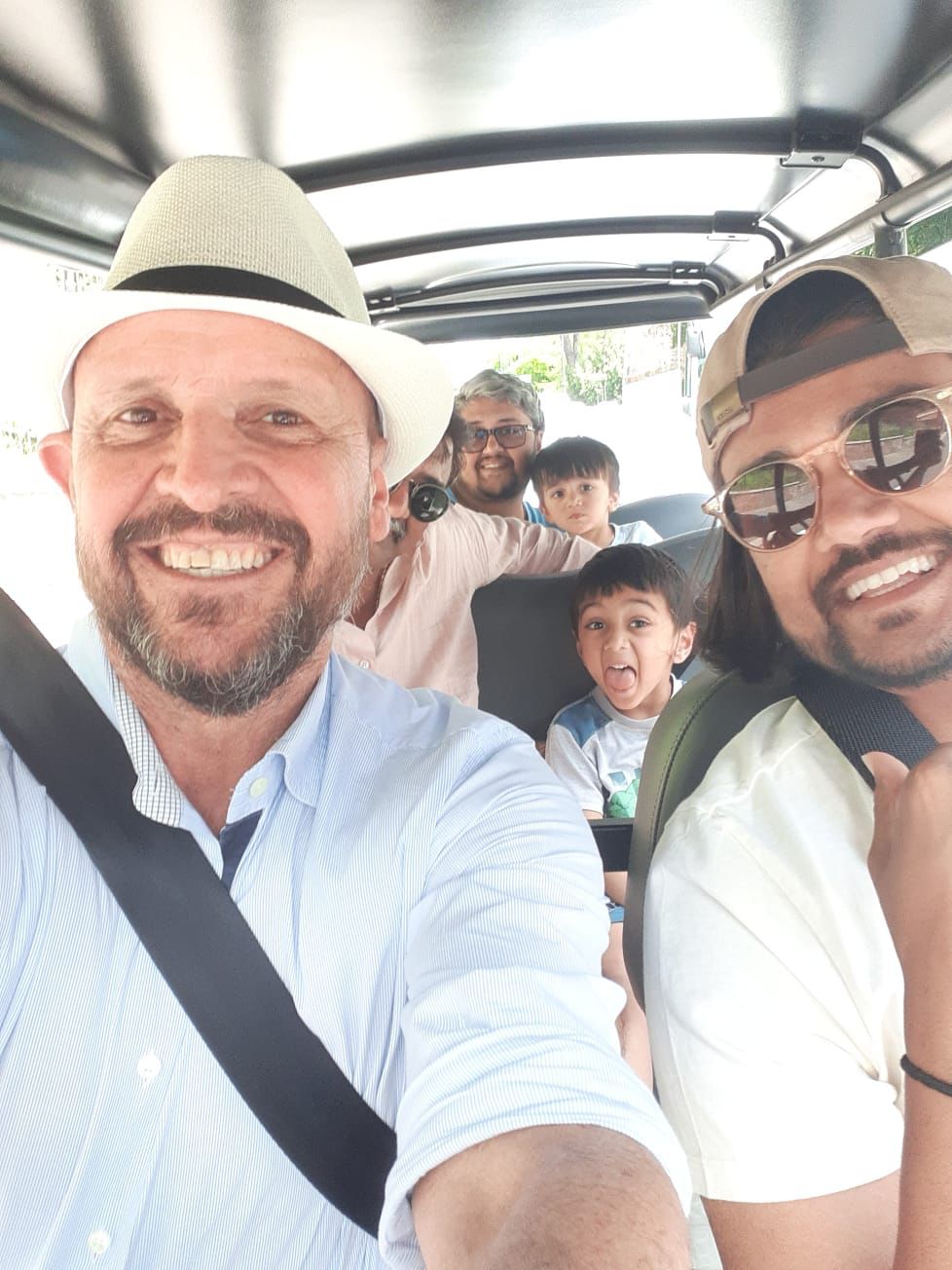 Rome's Artistic Highlights: A Golf Cart Guide