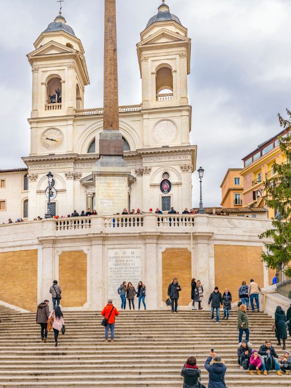 Mercedes Limo Van Tour Around Rome's Piazzas