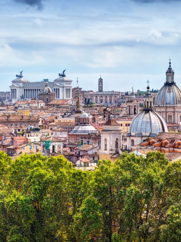 Mercedes Limo Van Tour Offering Panoramic Views of Rome
