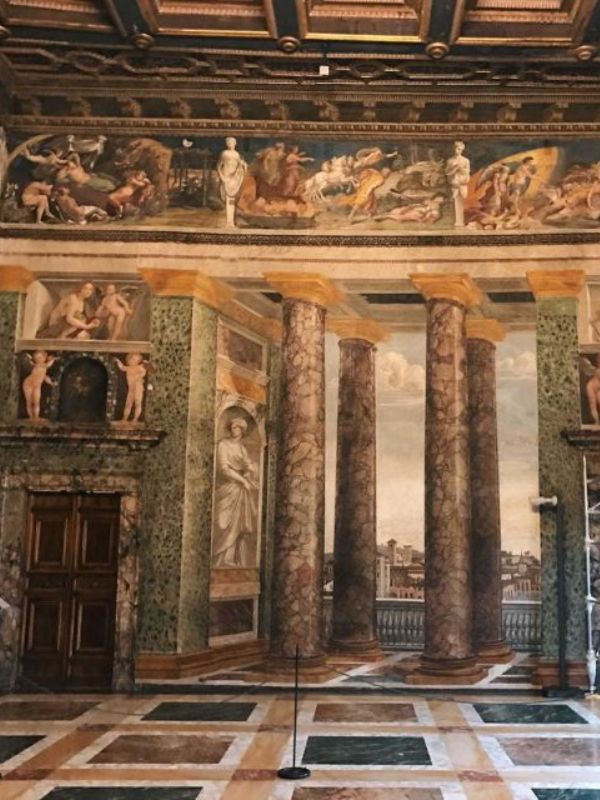 Renaissance Rome by Vespa: A Sidecar Tour of the Villa Farnesina