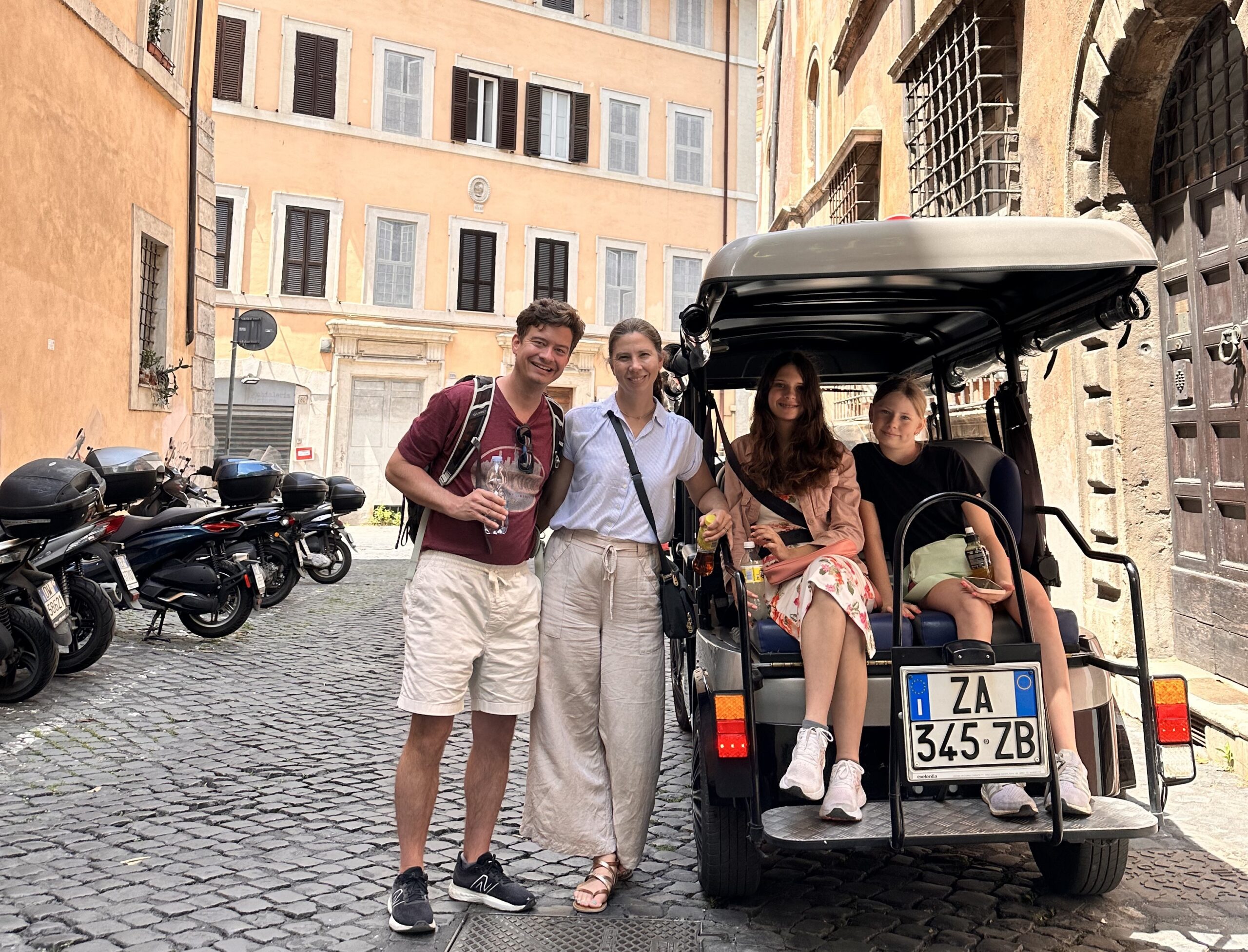 Full day tour & Mamma Allegra Lunch at Home In Golf Cart